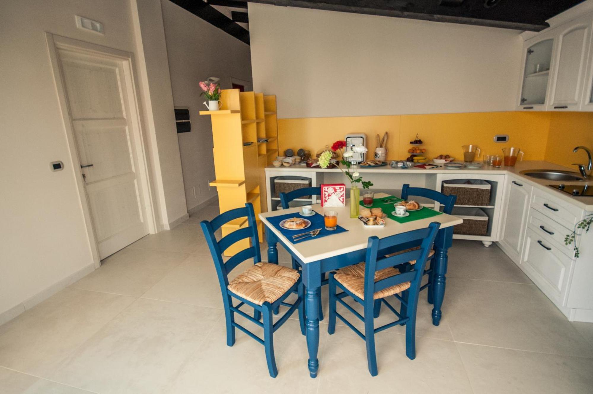 B&B I Fiori Del Mare อากรอโปลี ภายนอก รูปภาพ