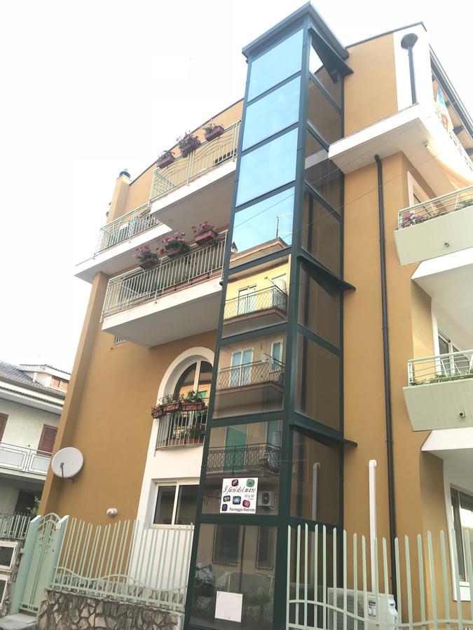 B&B I Fiori Del Mare อากรอโปลี ภายนอก รูปภาพ